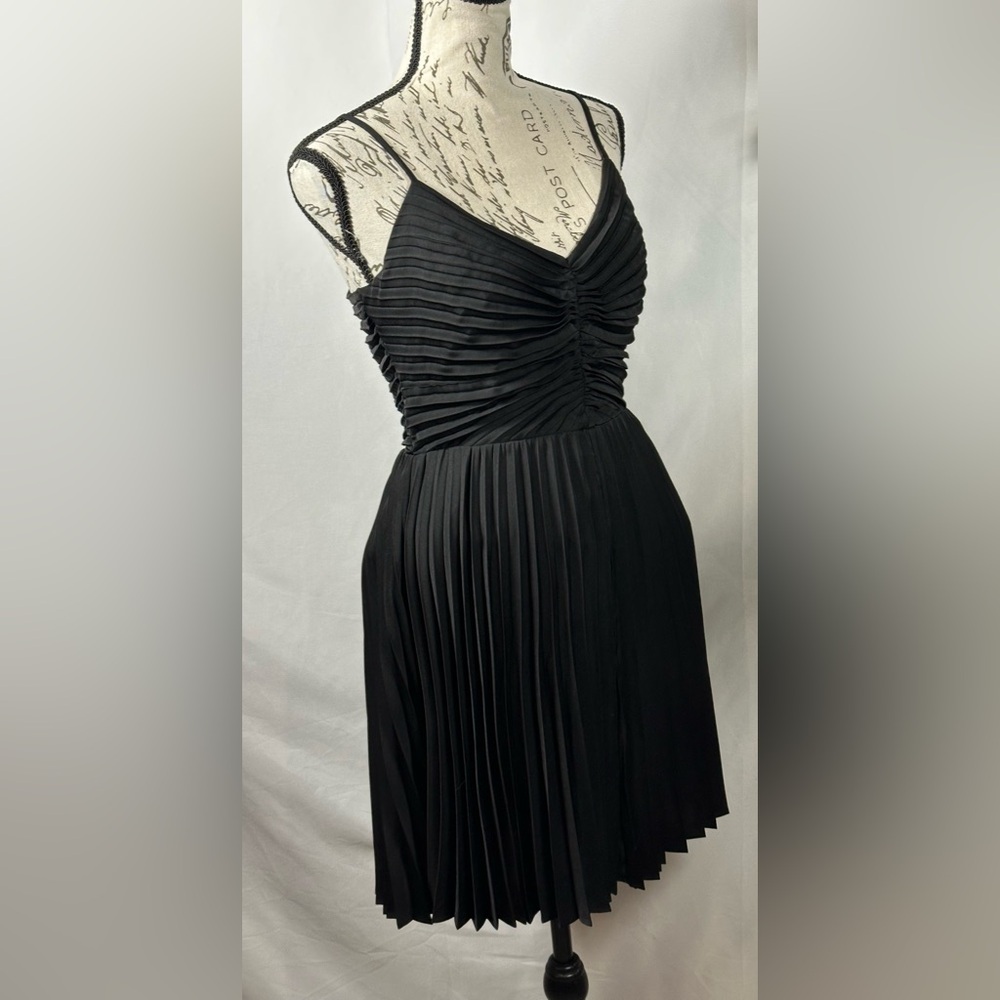 Express Black Ruched Mini Dress - Picture 11 of 14